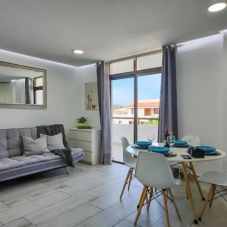 Luxury Summerland Cristianos Ac