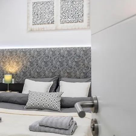Luxury Summerland Cristianos Апартаменты Лос Кристианос